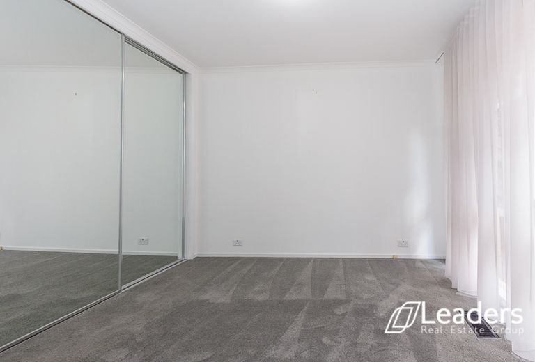 2 / 389 High Street Road, Mount Waverley