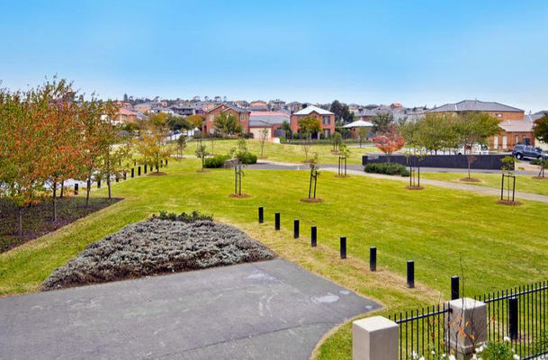 6 Elmville Place, Craigieburn