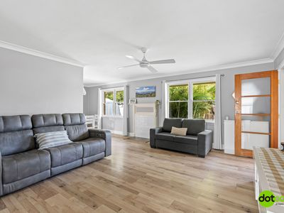 7 Belbowrie Street, Canton Beach