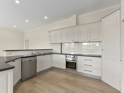 11 George Street, Southend