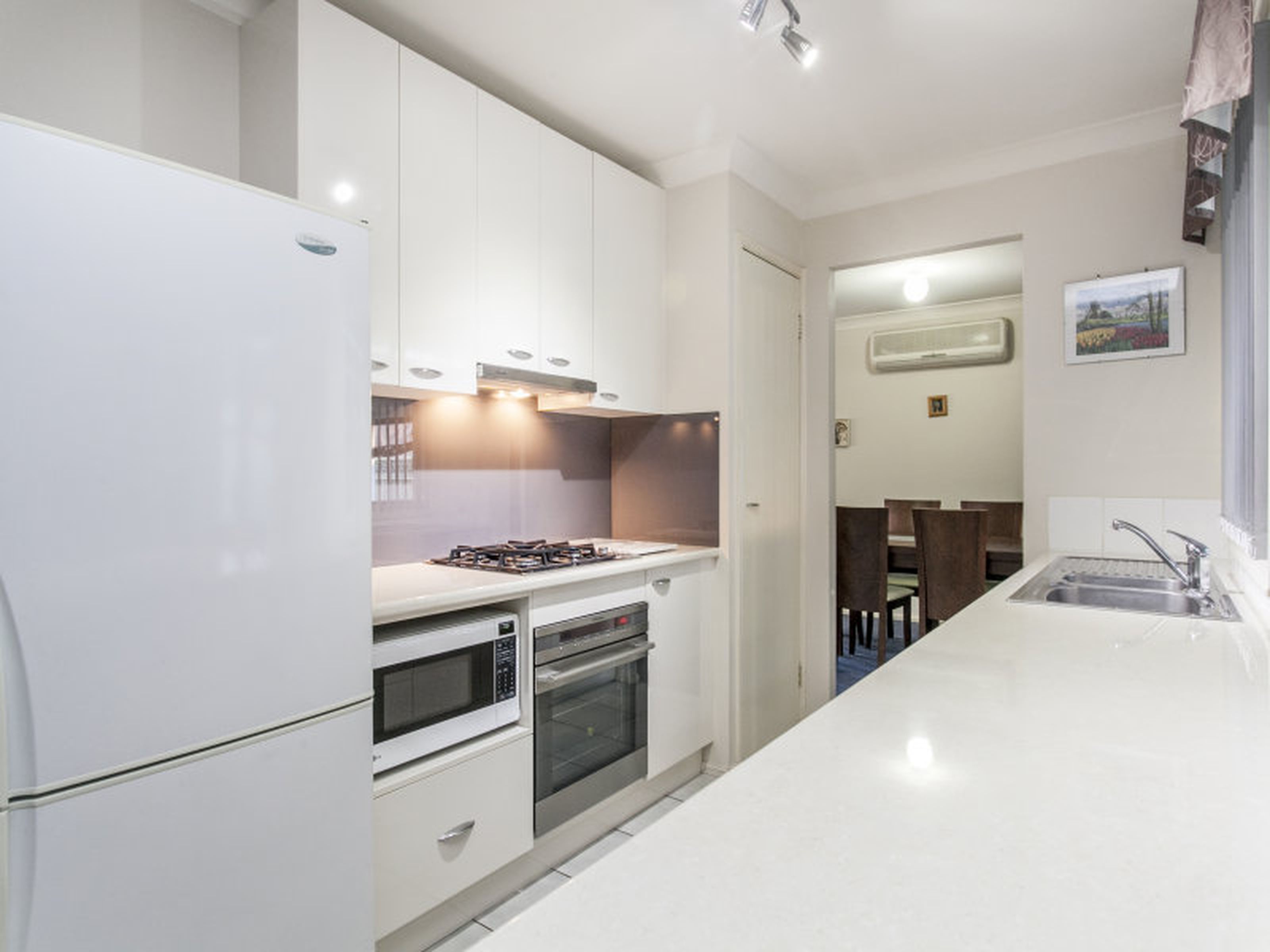 65 Kukundi Drive, GLENMORE PARK