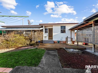 13 Trethewie Street, Ravenswood