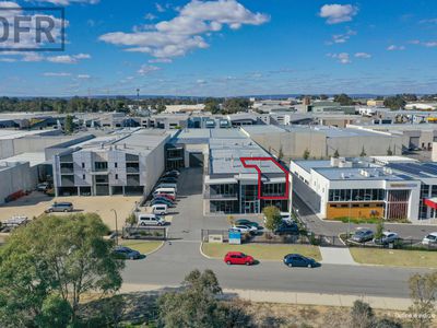4 / 35 Tamara Drive, Cockburn Central