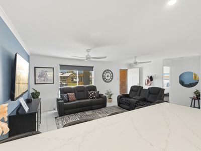 3 Moorhen Court, Eli Waters