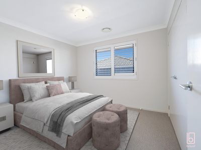 12 Hakone Road, Woongarrah