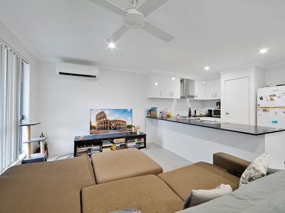 1 & 2 / 25 Sutherland Road, Branyan