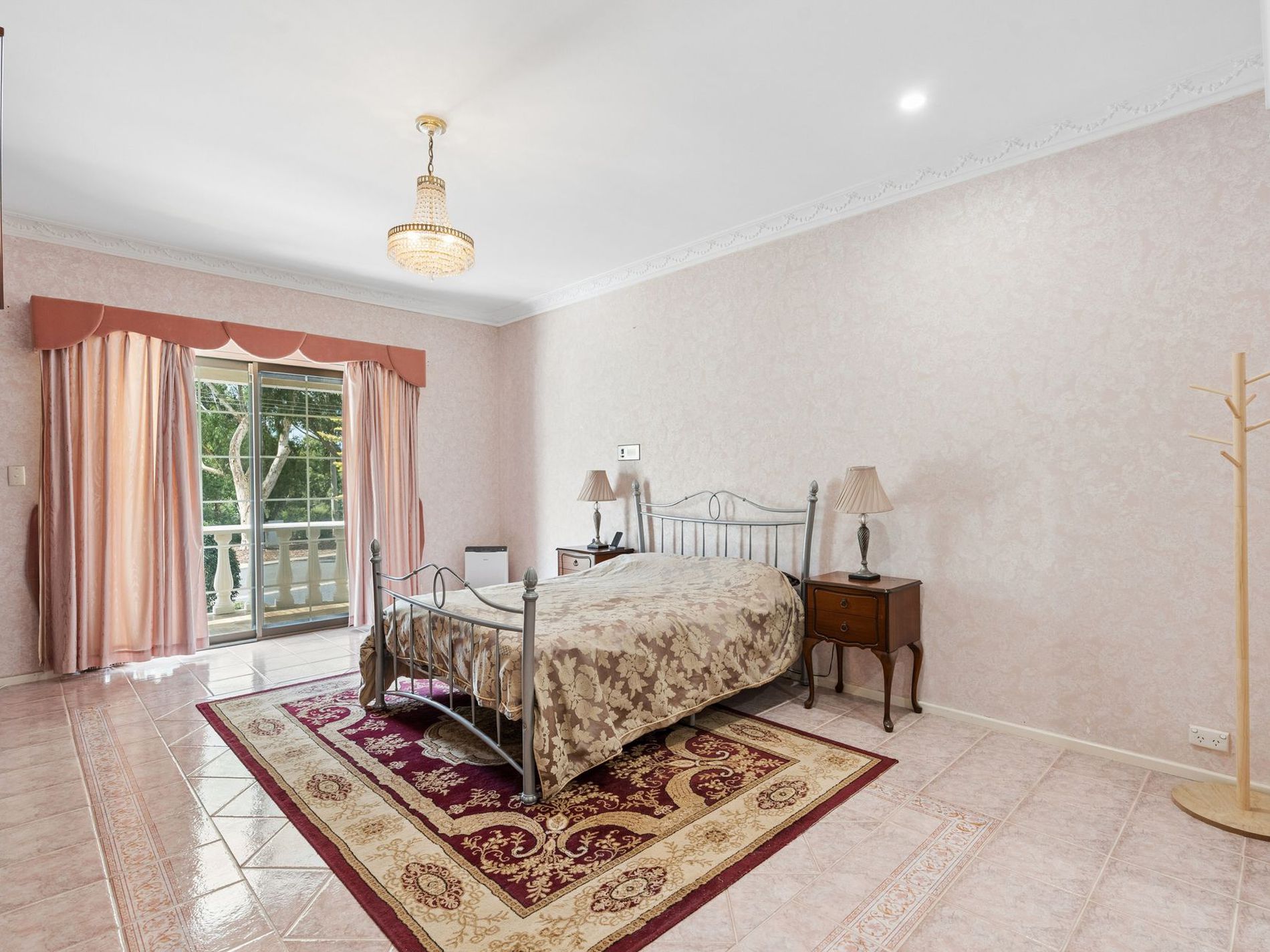 15 Glenbrook Road, Thornlie