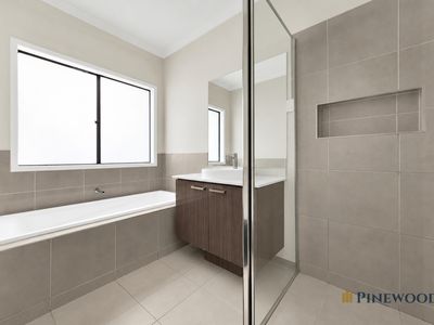 38 Serengeti Circuit, Tarneit
