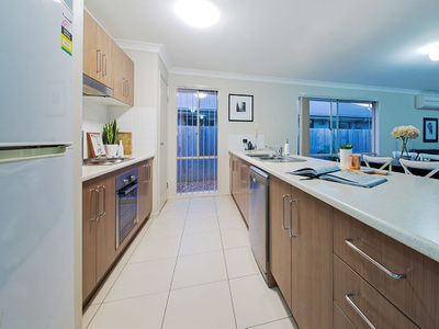 58 Red Gum Crescent, Wakerley