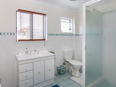 10 Anne Marie Place, Tuncurry