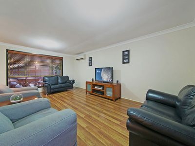 7 Manettia Street, Wynnum West