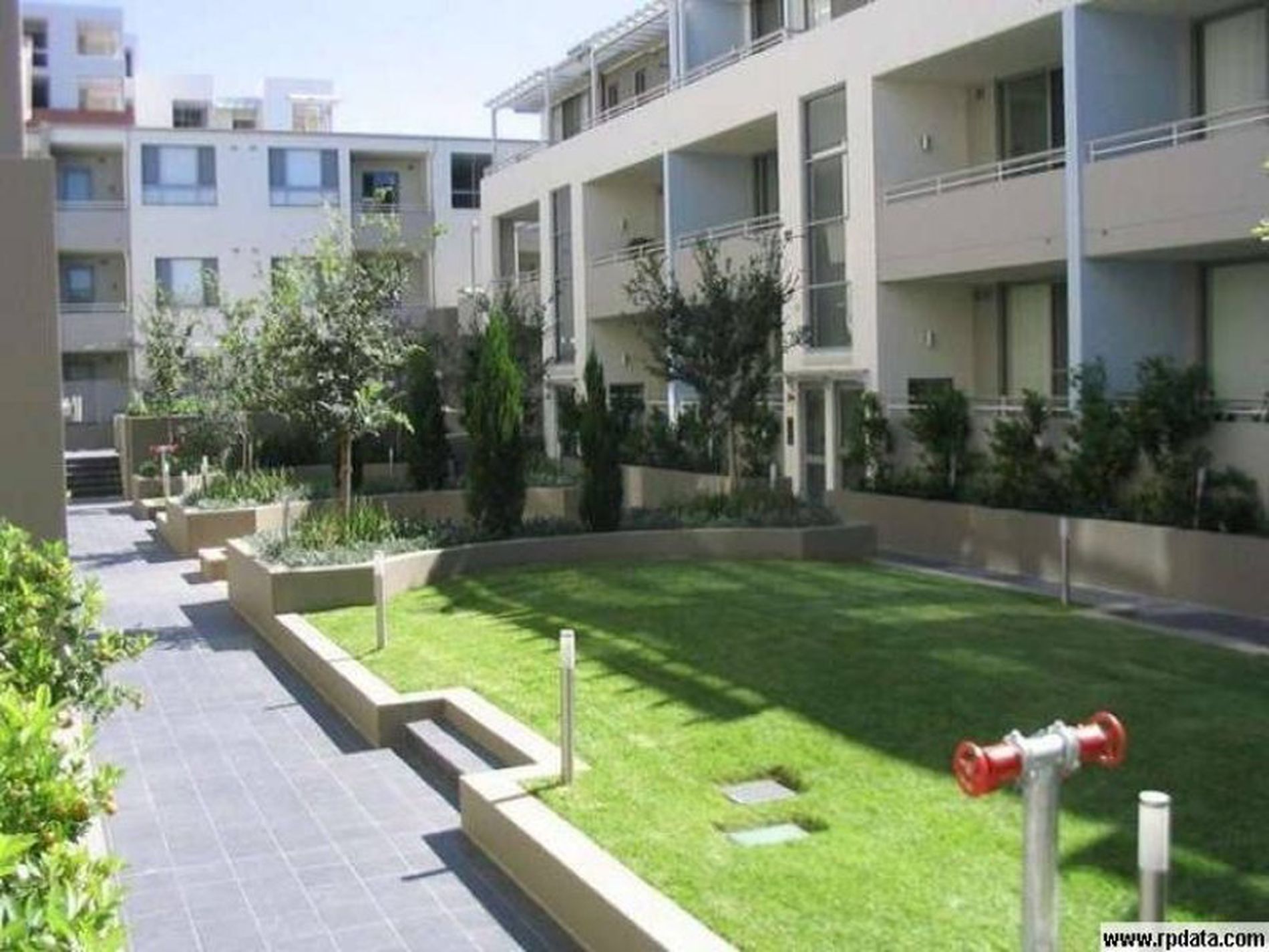 303 / 3 Stromboli Strait, Wentworth Point