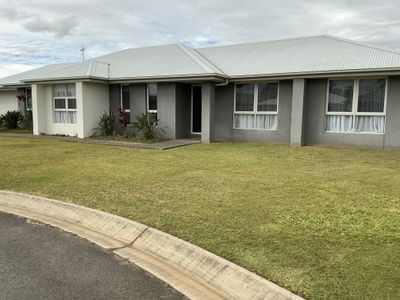 11 Banner Court, Branyan