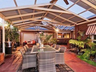 18 Dequin Court, Werribee