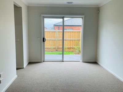 18 Staccato Terrace, Strathtulloh