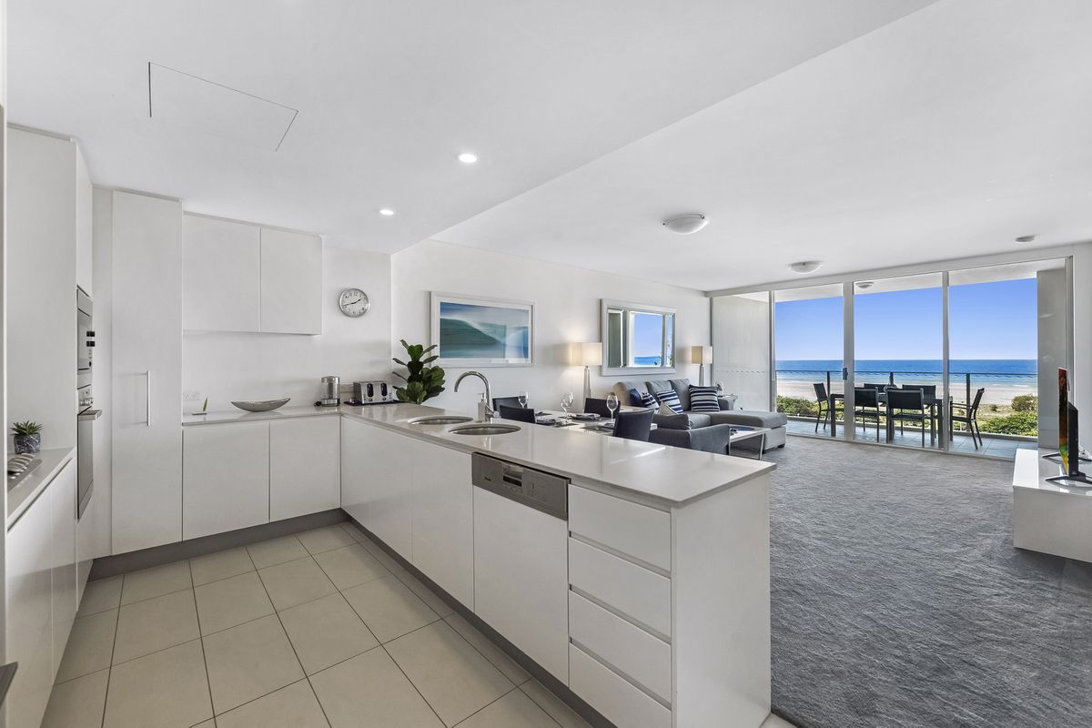 408 / 2 Creek Street, Coolangatta