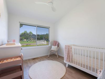 8 Nicholson Crescent, Toukley