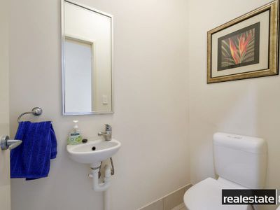 24A Williamson Road, Kardinya