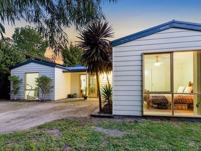 21 Fern Grove, Rye