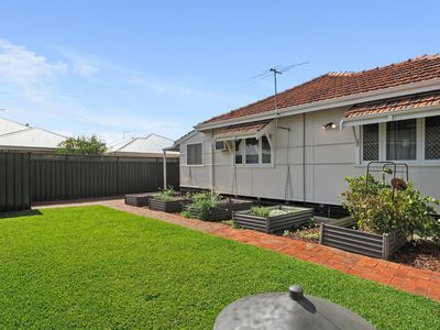 42 Araluen Street, Morley