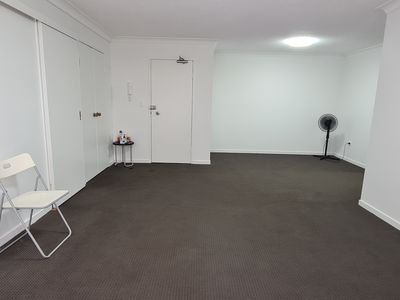 6 / 2 Charles Street, Parramatta