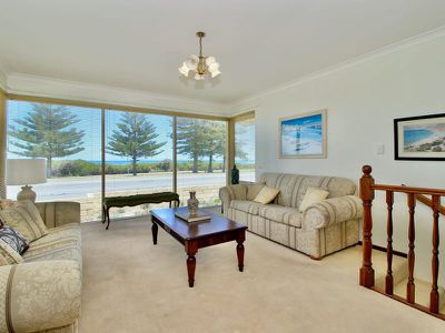 332 Safety Bay Road , Safety Bay