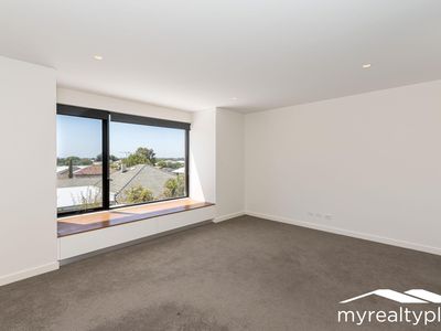 20B Howard Parade, Salter Point