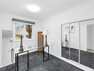 71 The Parkway, Bradbury