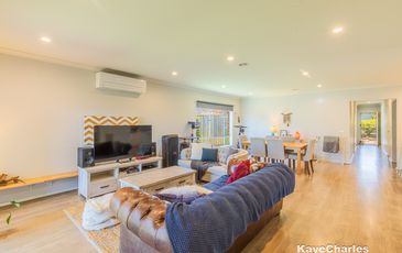 57 Grant Parade, Officer