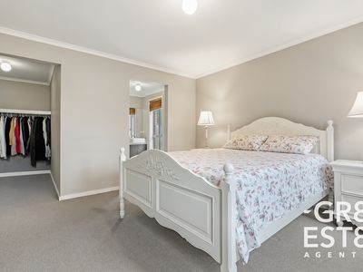 16 Avendon Court, Narre Warren South