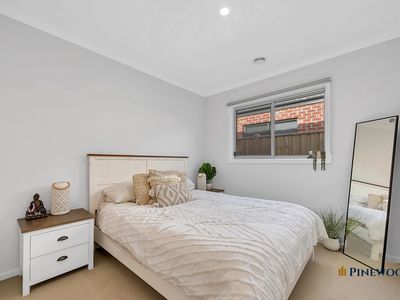 18 Blackwood Place, Beveridge