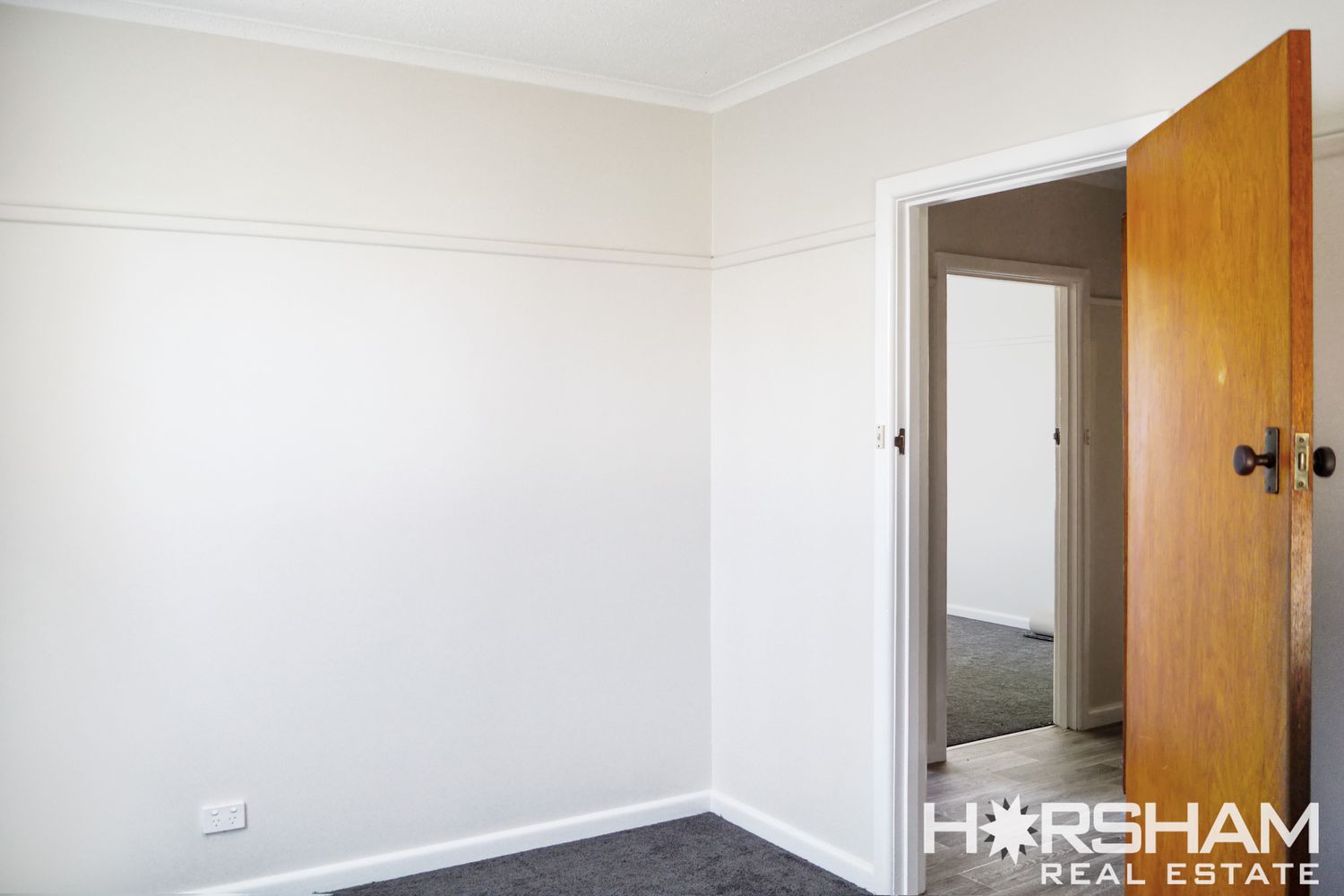 33 Philip Street, Horsham