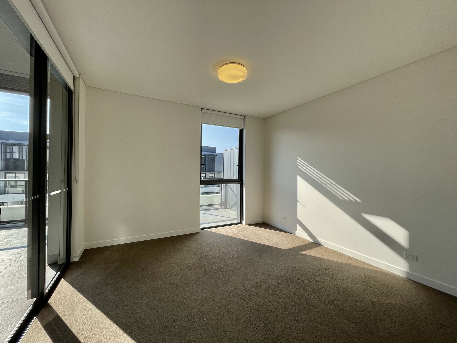 3705 / 21 Scotsman Street, Forest Lodge