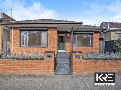 18 Malmsbury Street, Kew