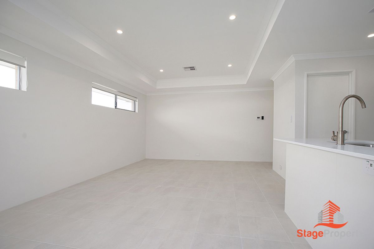 8 Hibiscus Street, Hammond Park