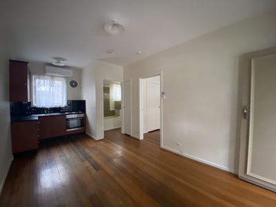 7 / 697 Barkly Street, West Footscray