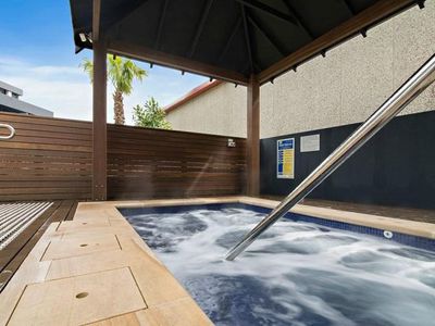 1014 / 5 O'Dea Avenue, Zetland