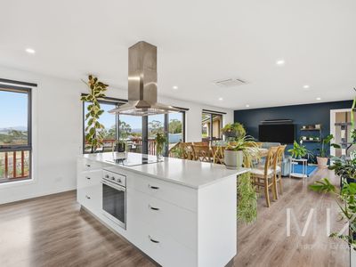332 Gillies Road, Granton