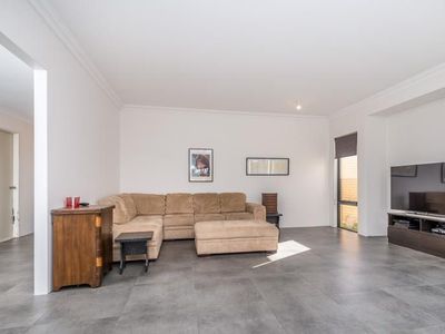 28 Helmsley Parkway, Alkimos