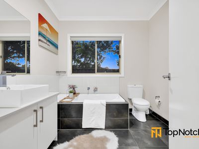 17 Fermont Avenue, Craigieburn