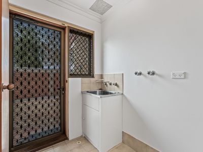 10 / 11 Gibson Court, Morley