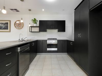 12 / 15 Creery Street, Dudley Park