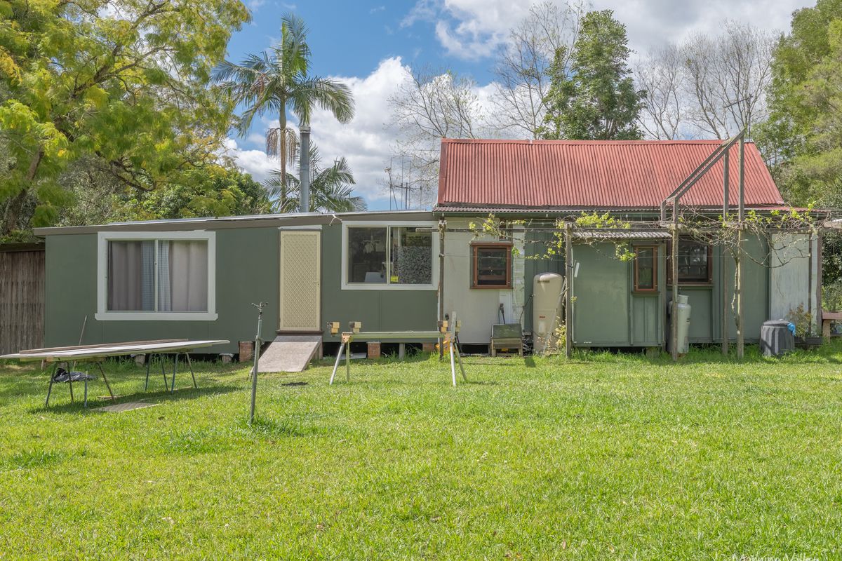 52 Holey Flat Lane, Moorland