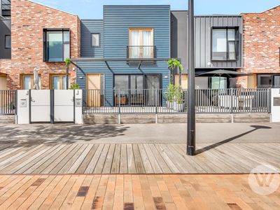 15 Albany Lane, Port Adelaide