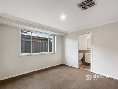 22A Boyd Avenue, Dubbo