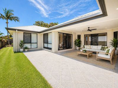 15 Zeus Circuit, Coomera Waters