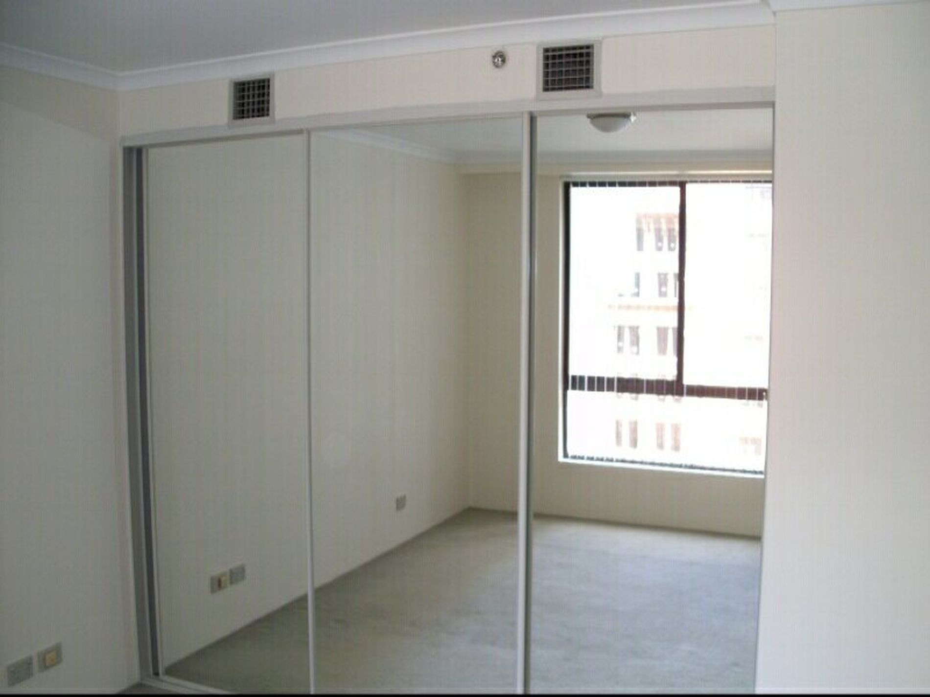 1304 / 1 Hosking Place, Sydney