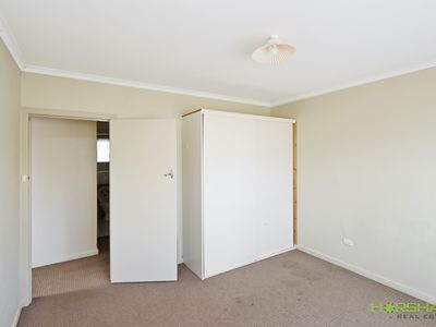 6 Queen Street, Horsham