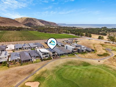 37 / 55 The Vines Drive, Normanville