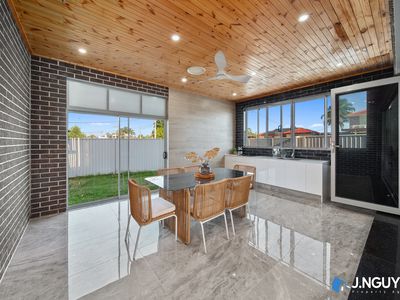6 Meadows Road, Cabramatta West